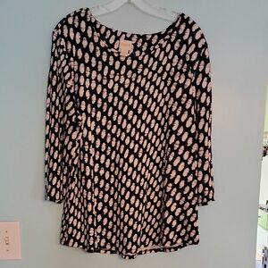 Chico's Black and White Boxy 3/4 Sleeve Blouse